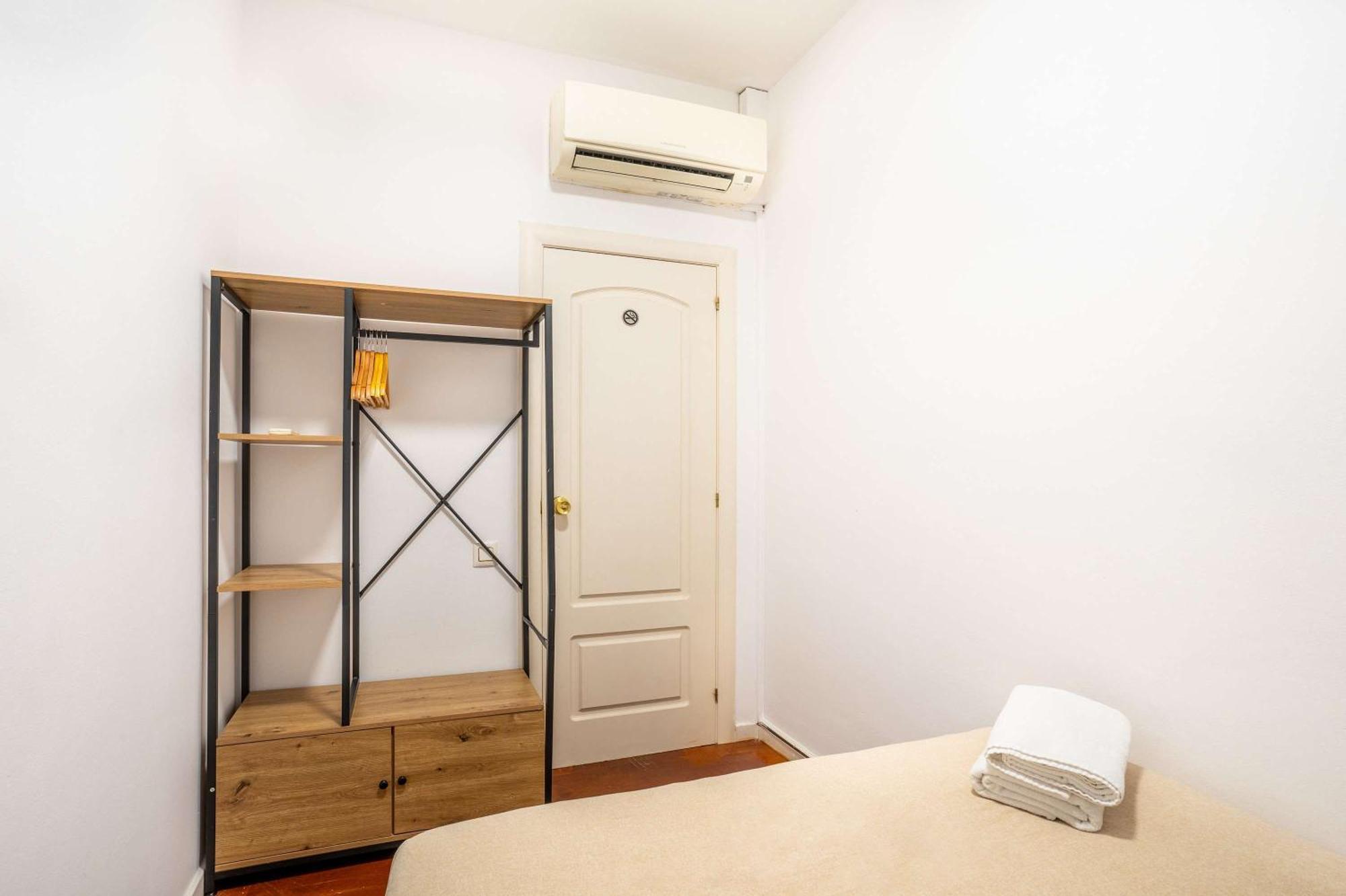 Next To Sagrada Familia 4-Bedroom Apartment Barcelona Exterior foto