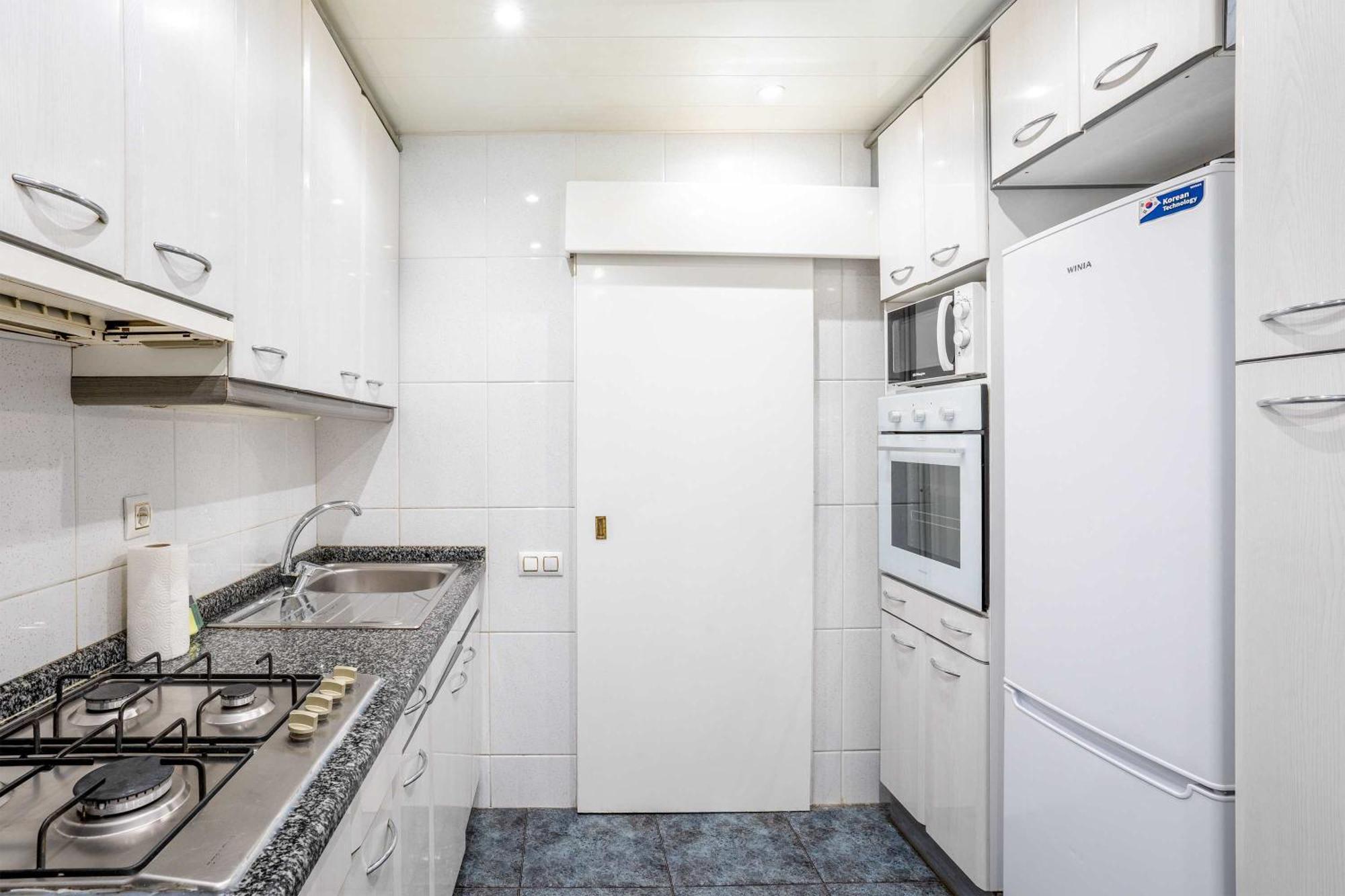 Next To Sagrada Familia 4-Bedroom Apartment Barcelona Exterior foto